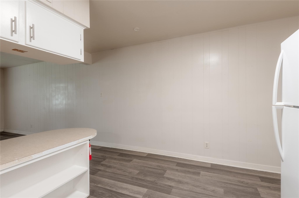 525 12th Street - Photo 9