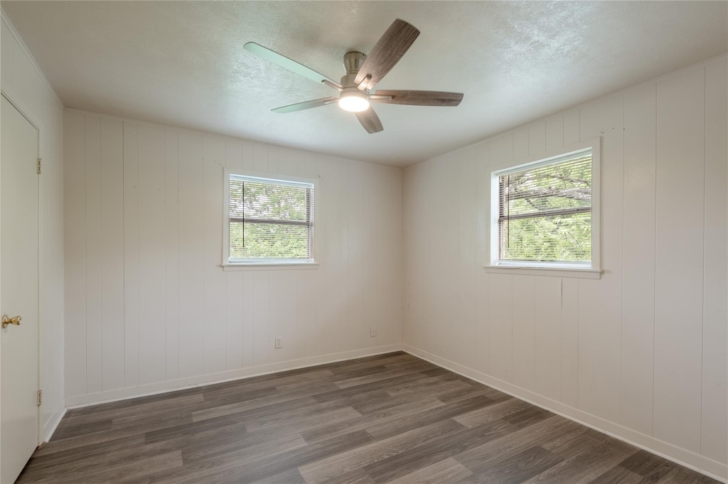 525 12th Street - Photo 10