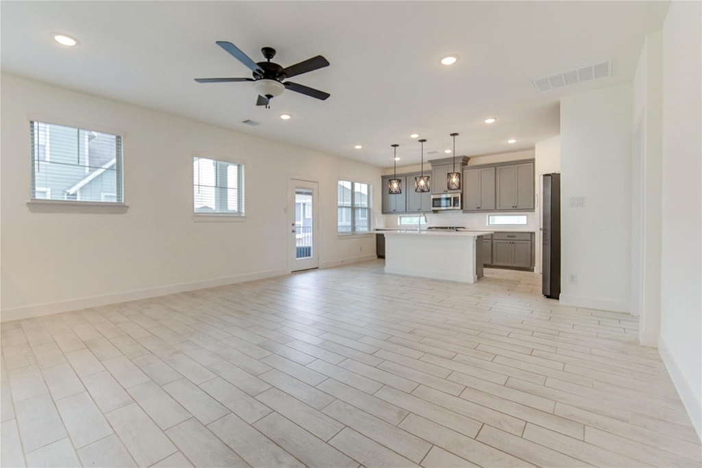 18815 River Overlook Court - Photo 3