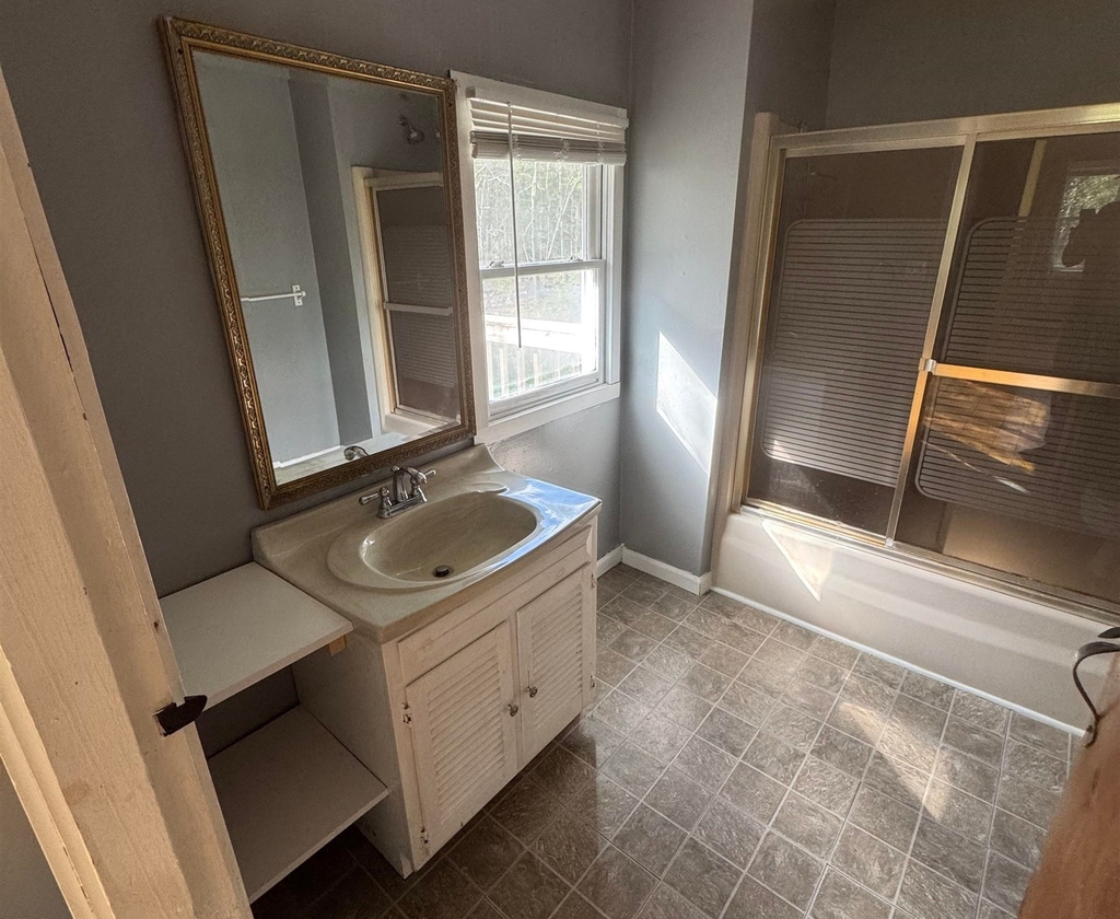 174 Hackett Hill - Photo 7