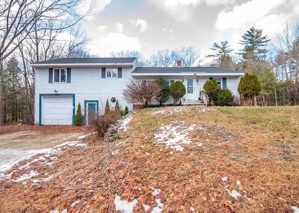 174 Hackett Hill - Photo 0