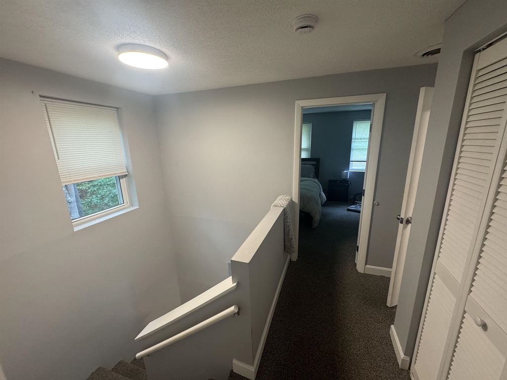 168 Central - Photo 9