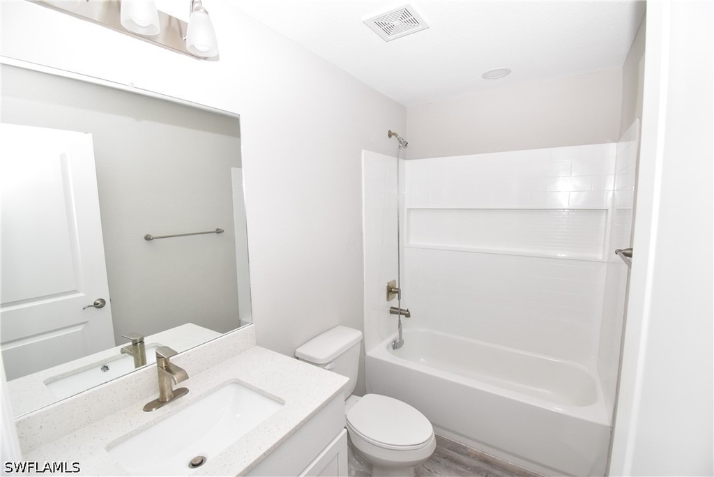 2397 Nantucket Terrace - Photo 18