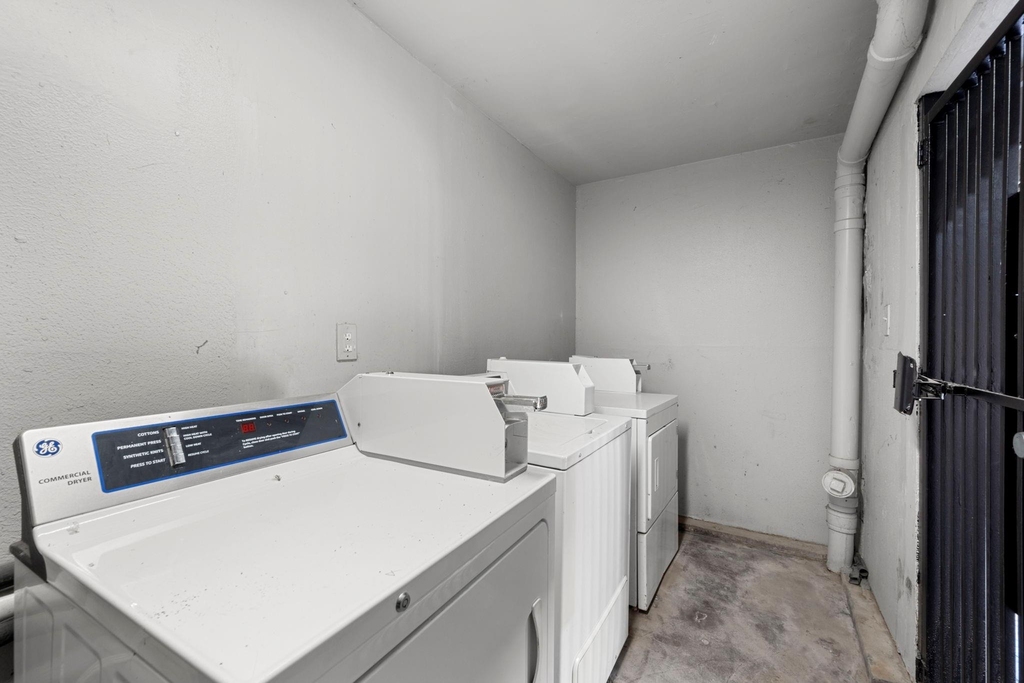 234 Westheimer Road - Photo 16
