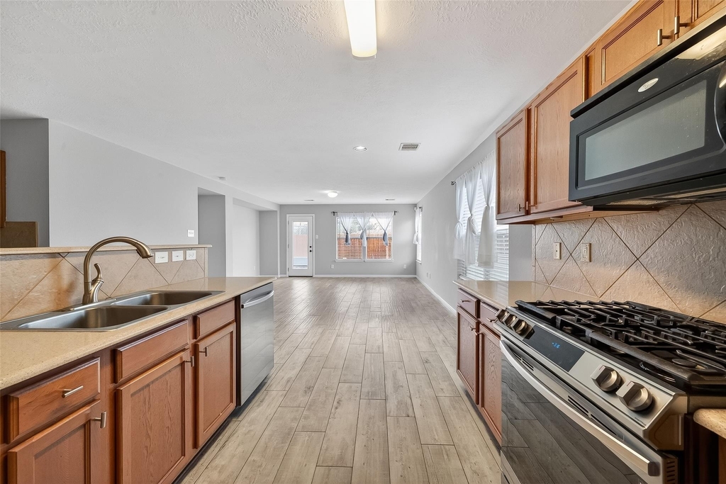 20610 Moonrise River Lane - Photo 22