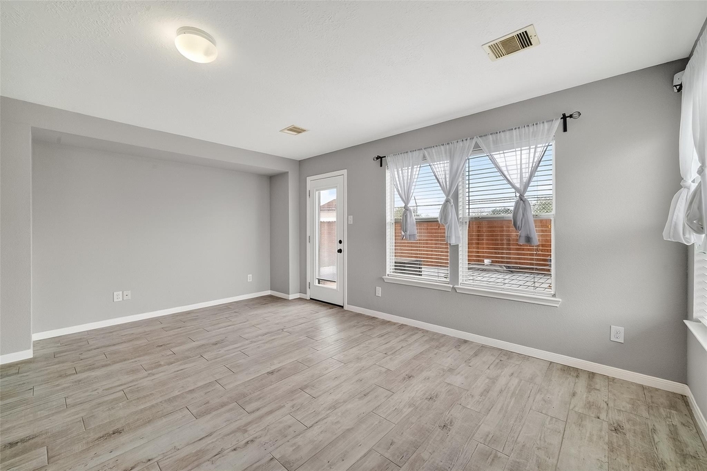 20610 Moonrise River Lane - Photo 16