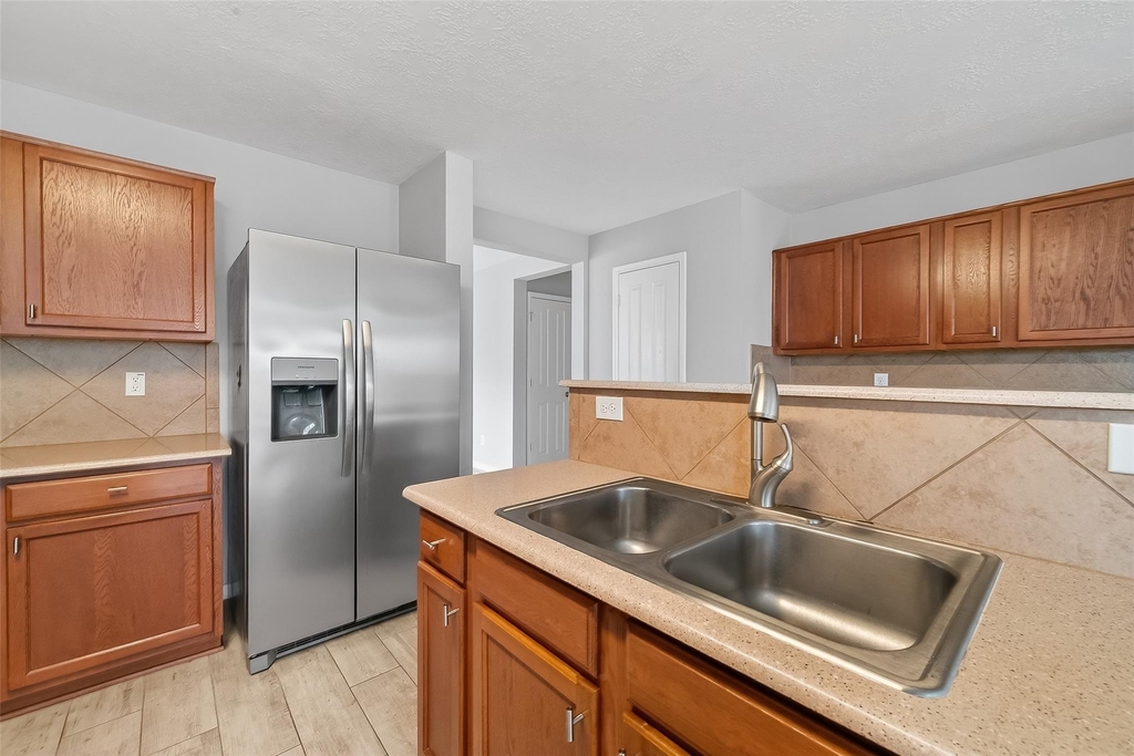 20610 Moonrise River Lane - Photo 23