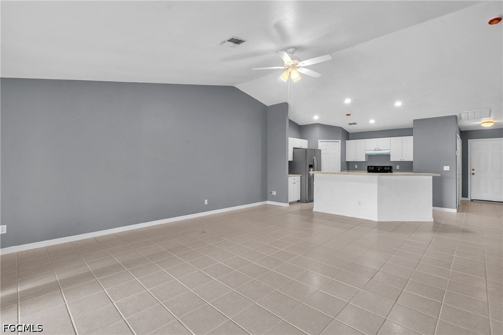 1245 Se 6th Street - Photo 8