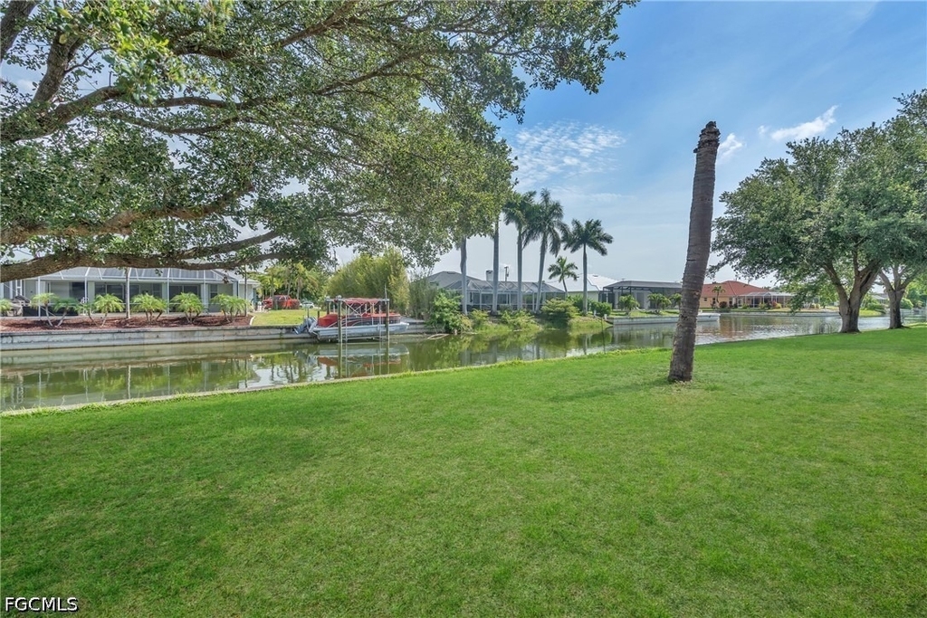 1245 Se 6th Street - Photo 24