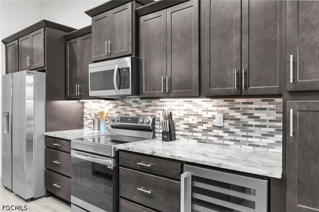 635 Ne 7th Terrace - Photo 12