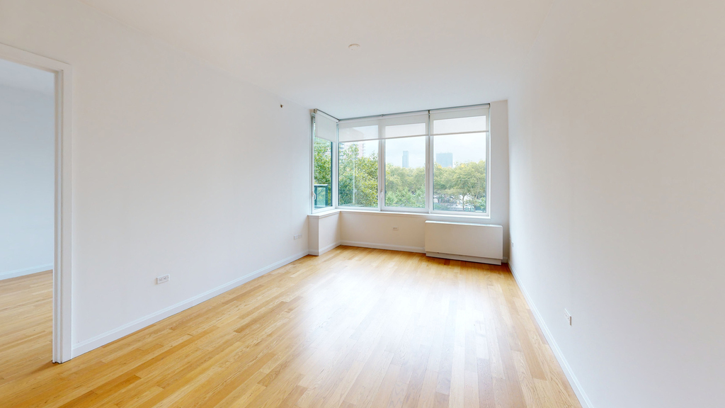 808 Columbus Ave - Photo 2