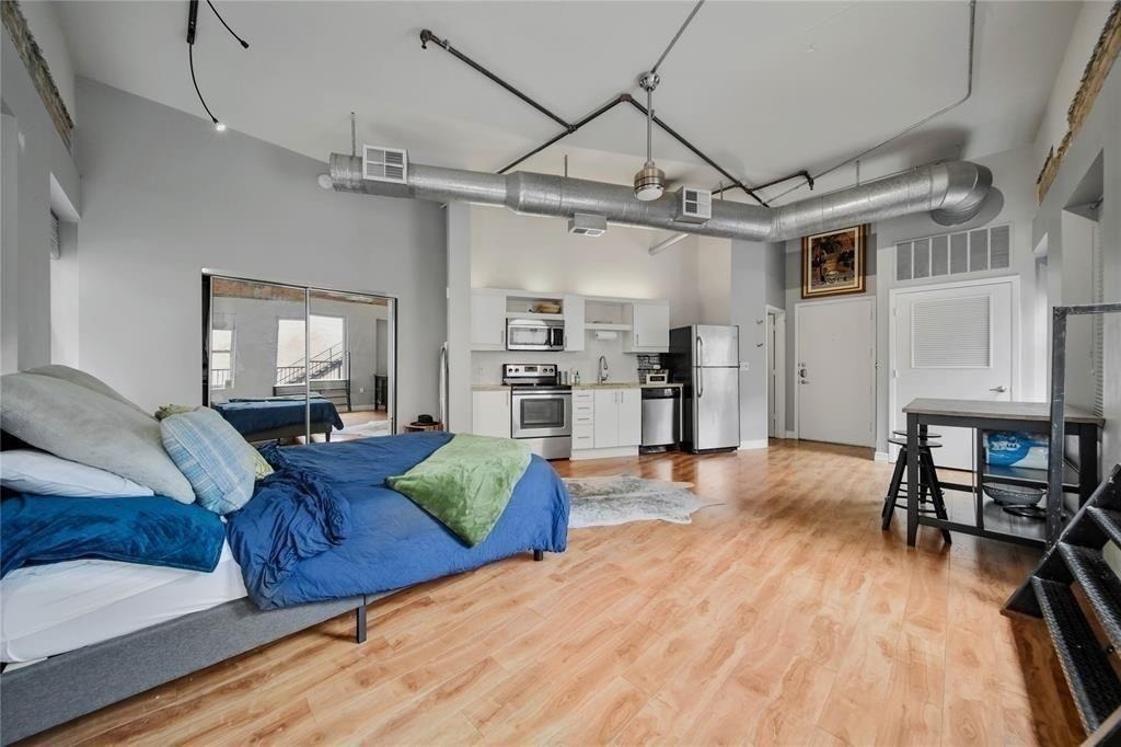 705 Main Street - Photo 6