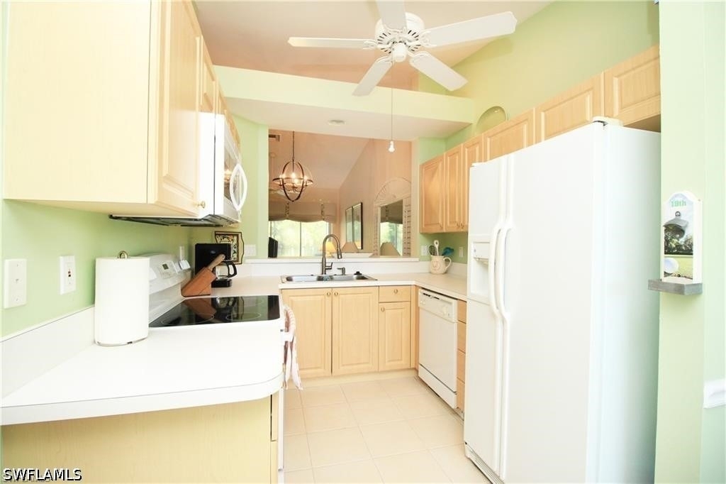 2925 Cypress Trace Circle - Photo 3