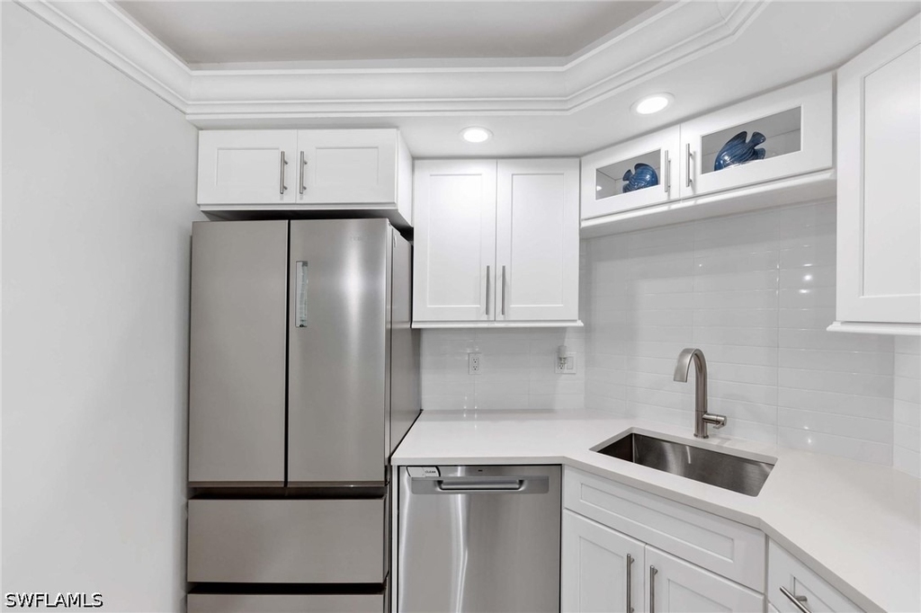5 Bluebill Avenue - Photo 3