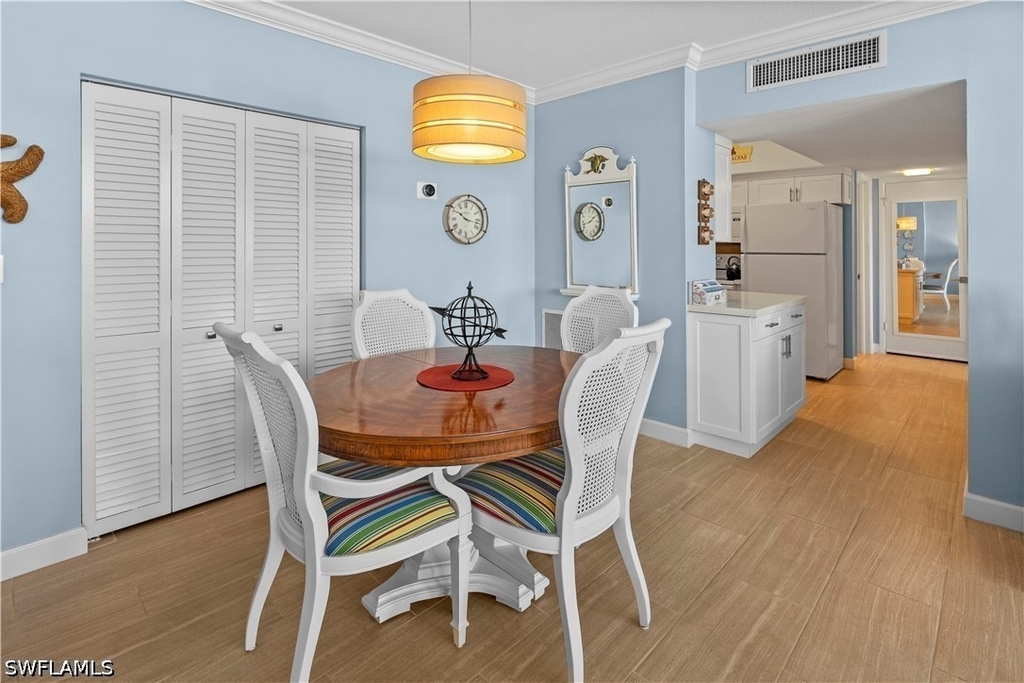 240 Seaview Court - Photo 12