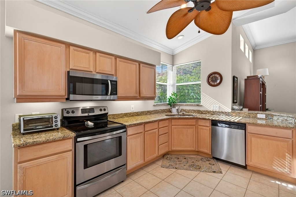 1789 Winding Oaks Way - Photo 16