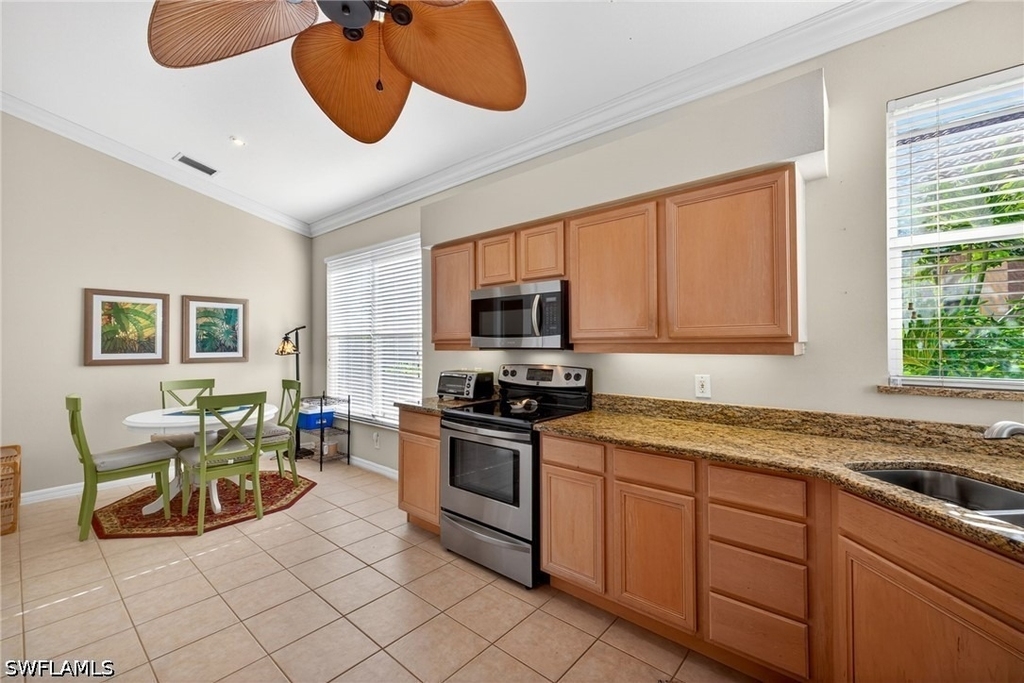 1789 Winding Oaks Way - Photo 14