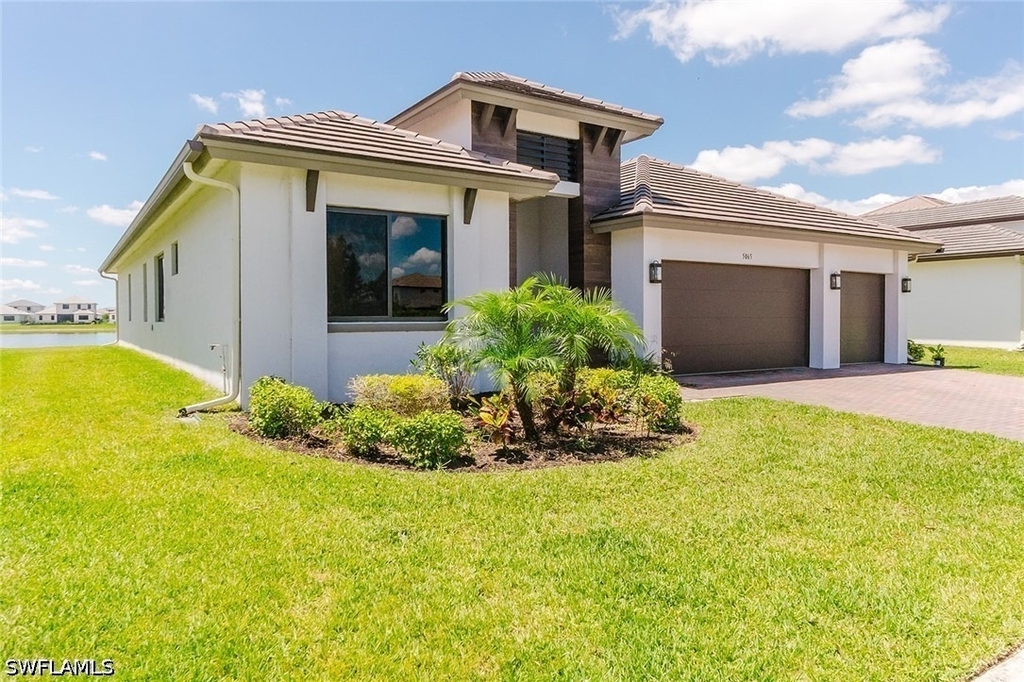 5065 Gambero Way - Photo 1