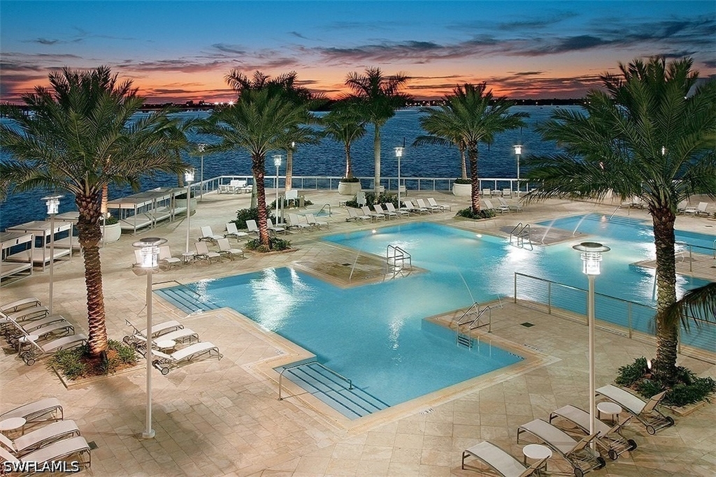 3000 Oasis Grand Boulevard - Photo 19
