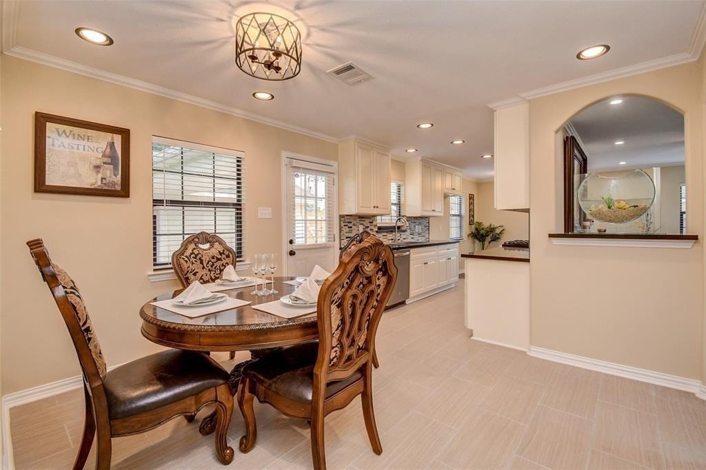 11038 Waxwing Street - Photo 7