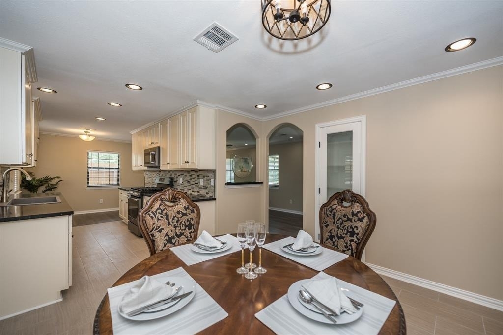 11038 Waxwing Street - Photo 6
