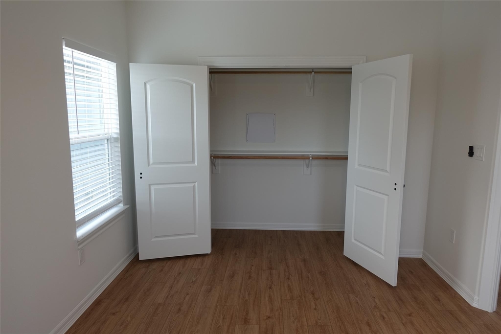 9602 Champion Heavens Drive - Photo 14