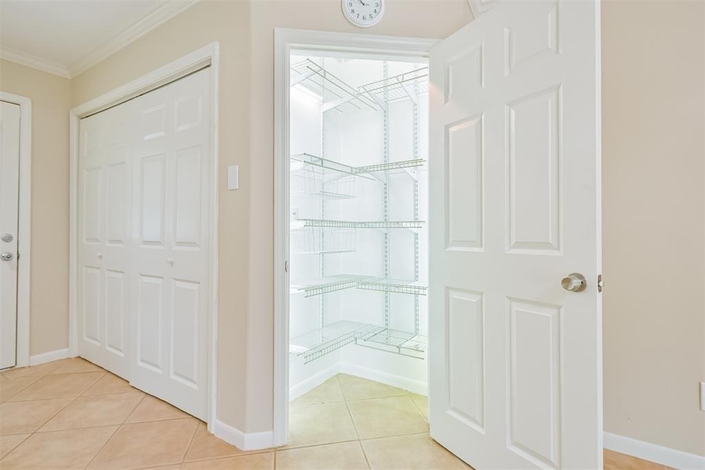 108 Dolphin Avenue - Photo 8