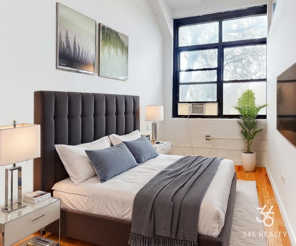 315 Seigel Street - Photo 5