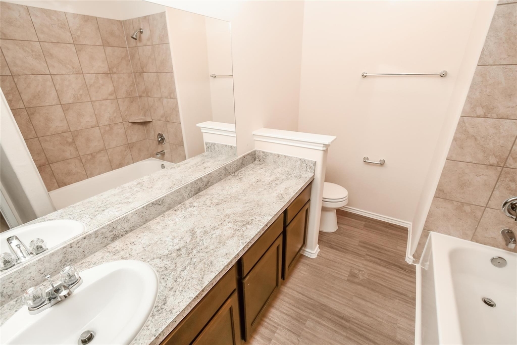 4006 Silver Ranch Road - Photo 7