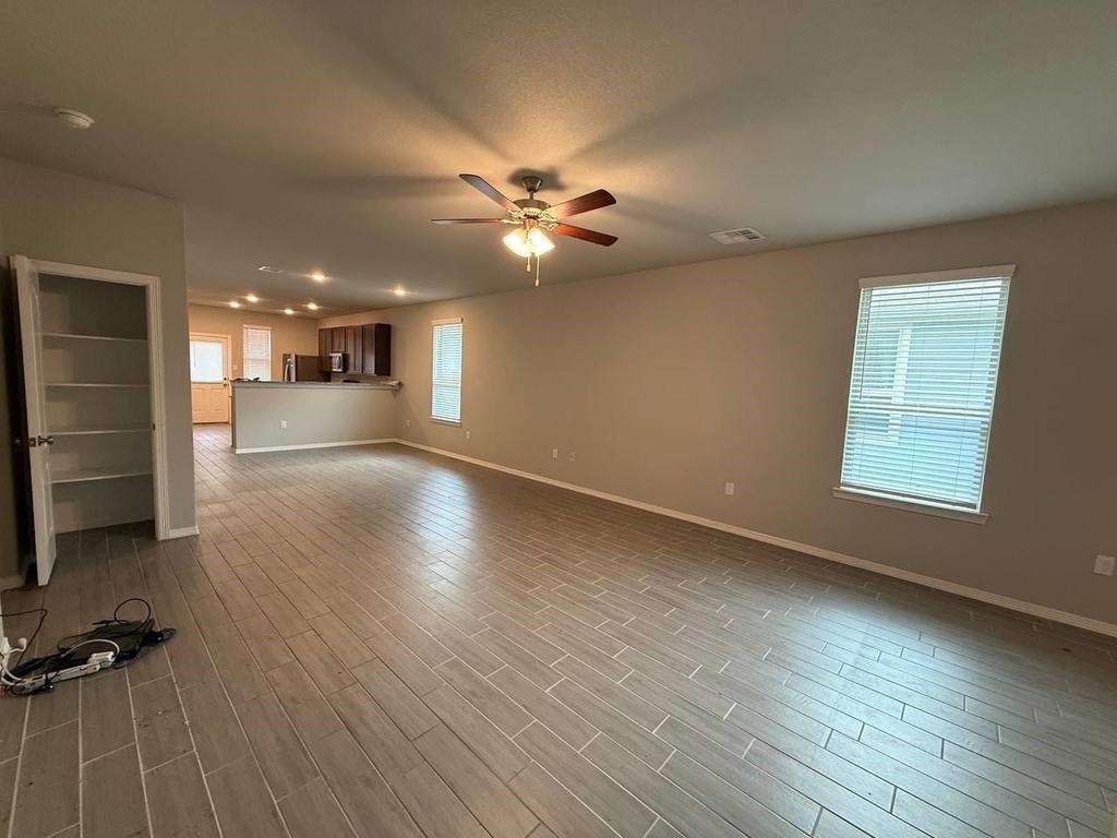 20023 Tuft Canyon Court - Photo 4
