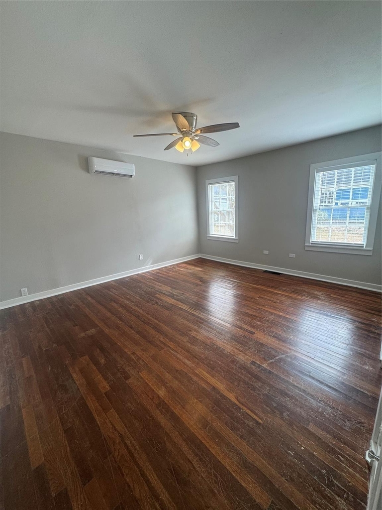1803 Avenue P - Photo 8