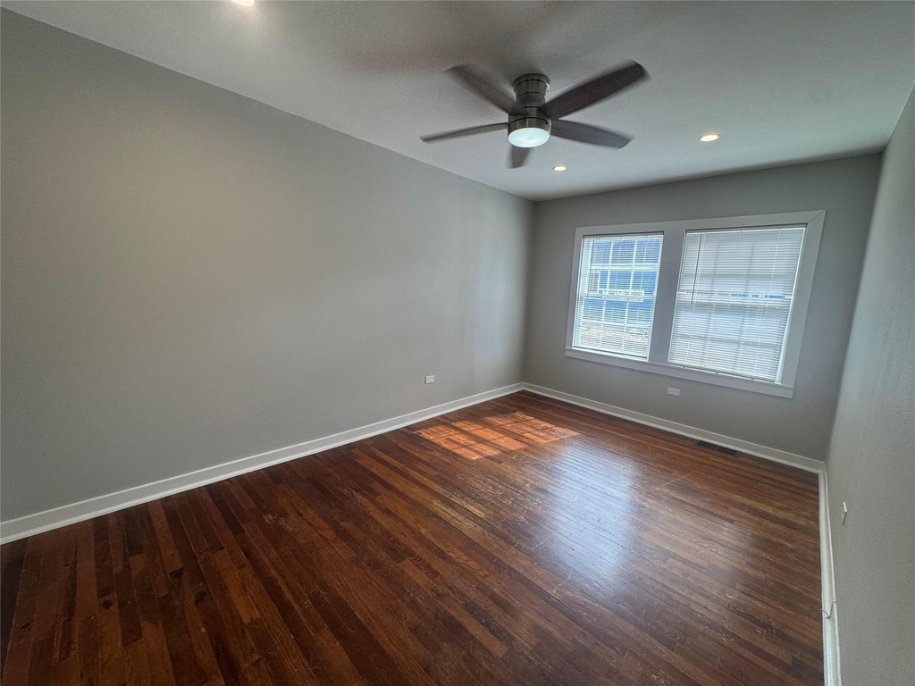 1803 Avenue P - Photo 7