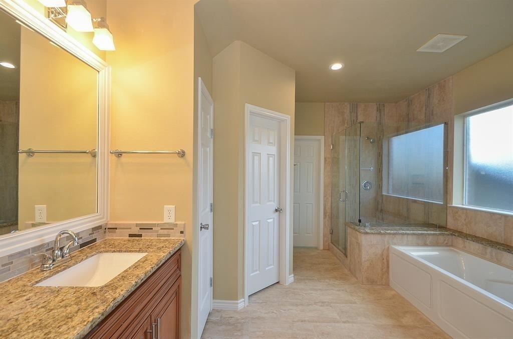 5503 Langhorne Court - Photo 13