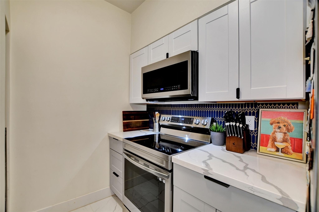 2001 Bering Drive - Photo 12