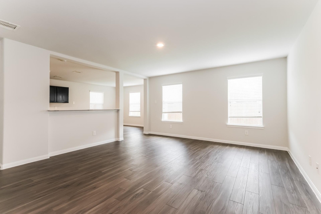 2451 Gibbs Bend Court - Photo 6