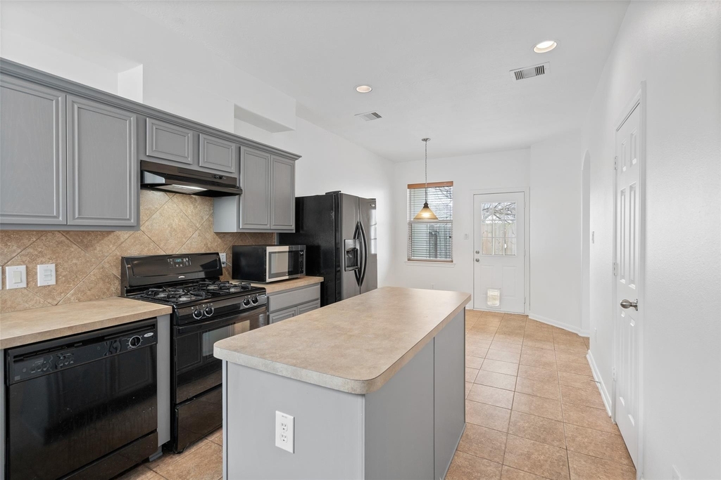 13223 Southpoint Lane - Photo 7
