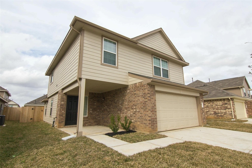 24226 Treviso Gardens Drive - Photo 1