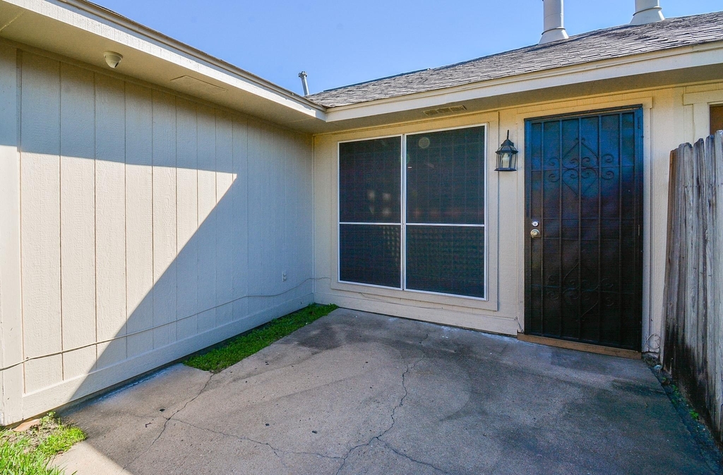 16518 Monte Carlo Lane - Photo 25