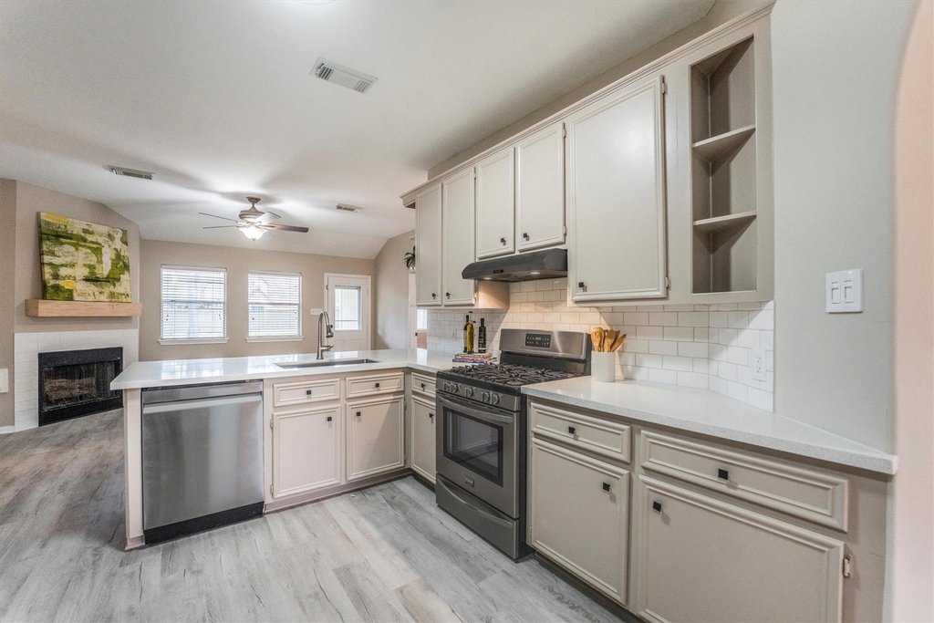 7115 Nickaburr Creek Drive - Photo 7