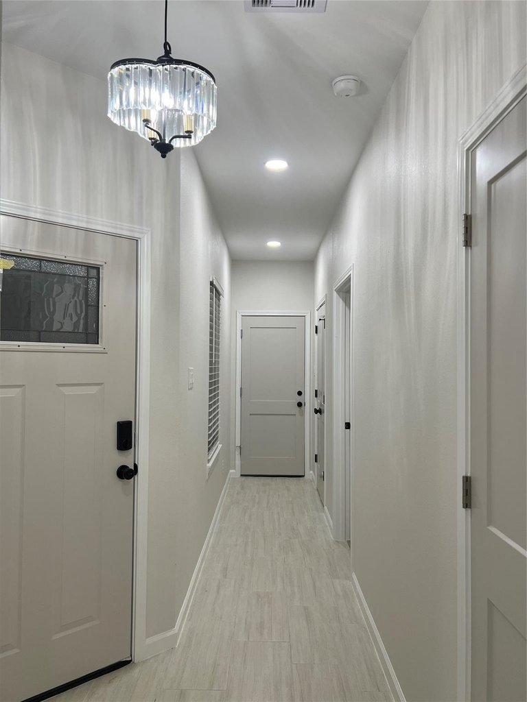 817 Center Street - Photo 1