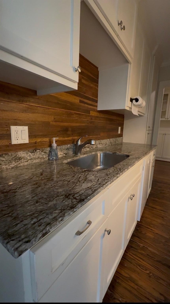 4308 Leeland Street - Photo 2