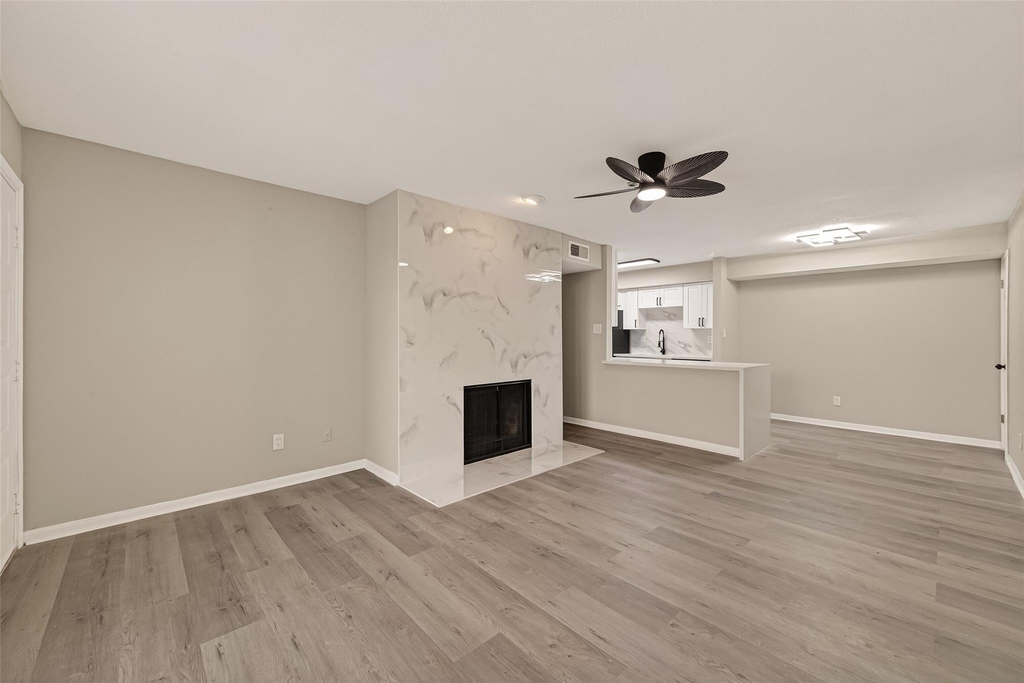 1860 White Oak Drive - Photo 4