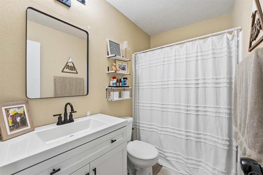 17207 Morning Star Avenue - Photo 12