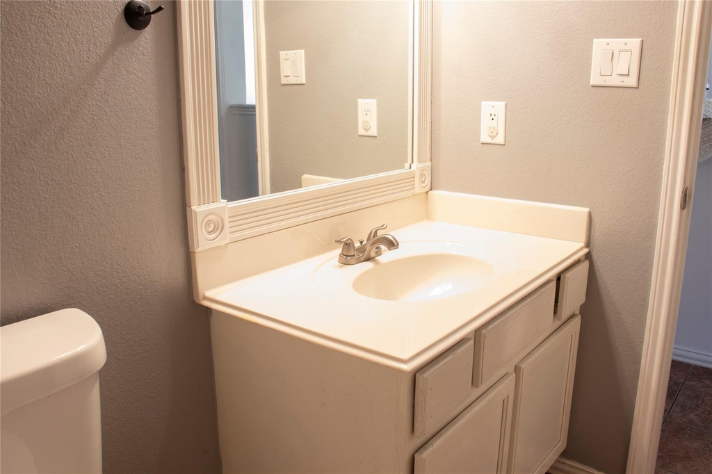 16130 Coleburn Drive - Photo 21