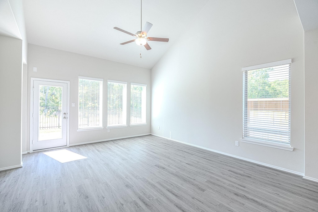 263 Navasota Narrows Way - Photo 12