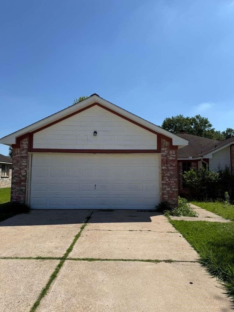 1019 Western Springs Drive - Photo 1