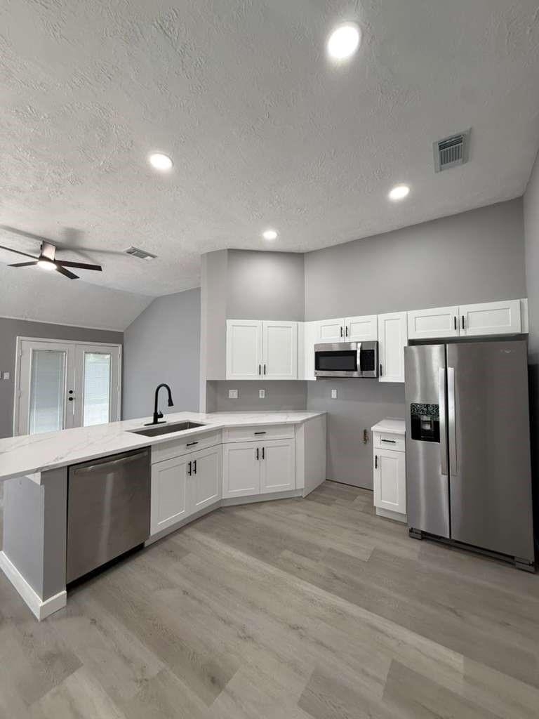 1019 Western Springs Drive - Photo 5