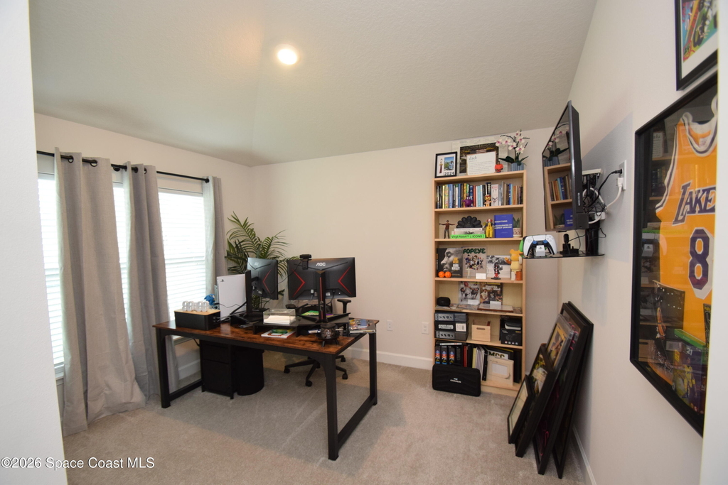 2585 Roygaris Street Nw - Photo 7