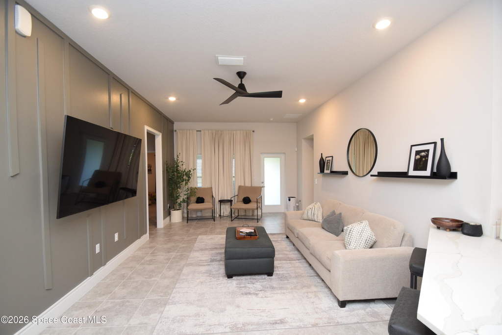 2585 Roygaris Street Nw - Photo 14