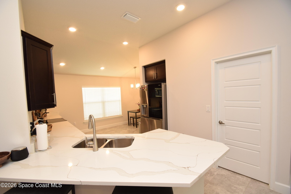 2585 Roygaris Street Nw - Photo 8